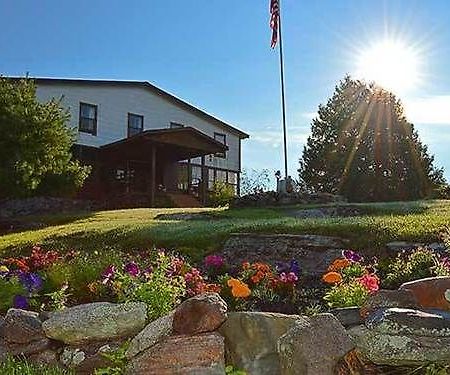 Bear'S Den Lodge Shaunavon Ngoại thất bức ảnh