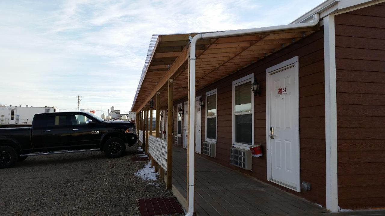 Bear'S Den Lodge Shaunavon Ngoại thất bức ảnh